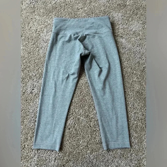 LULULEMON wunder under crop gray leggings - Picture 2 of 7